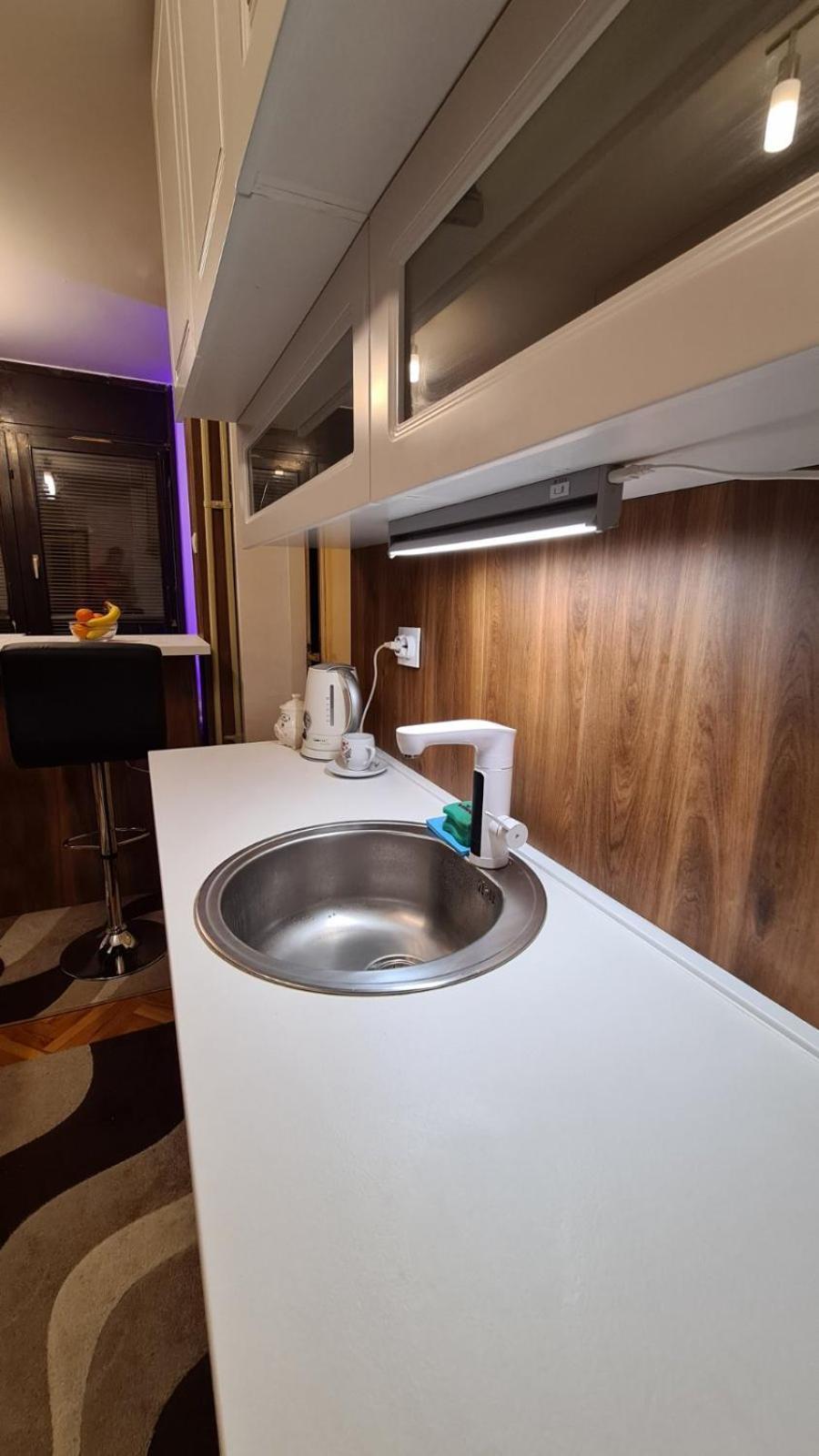 Apartamento Kingston Pirot Exterior foto
