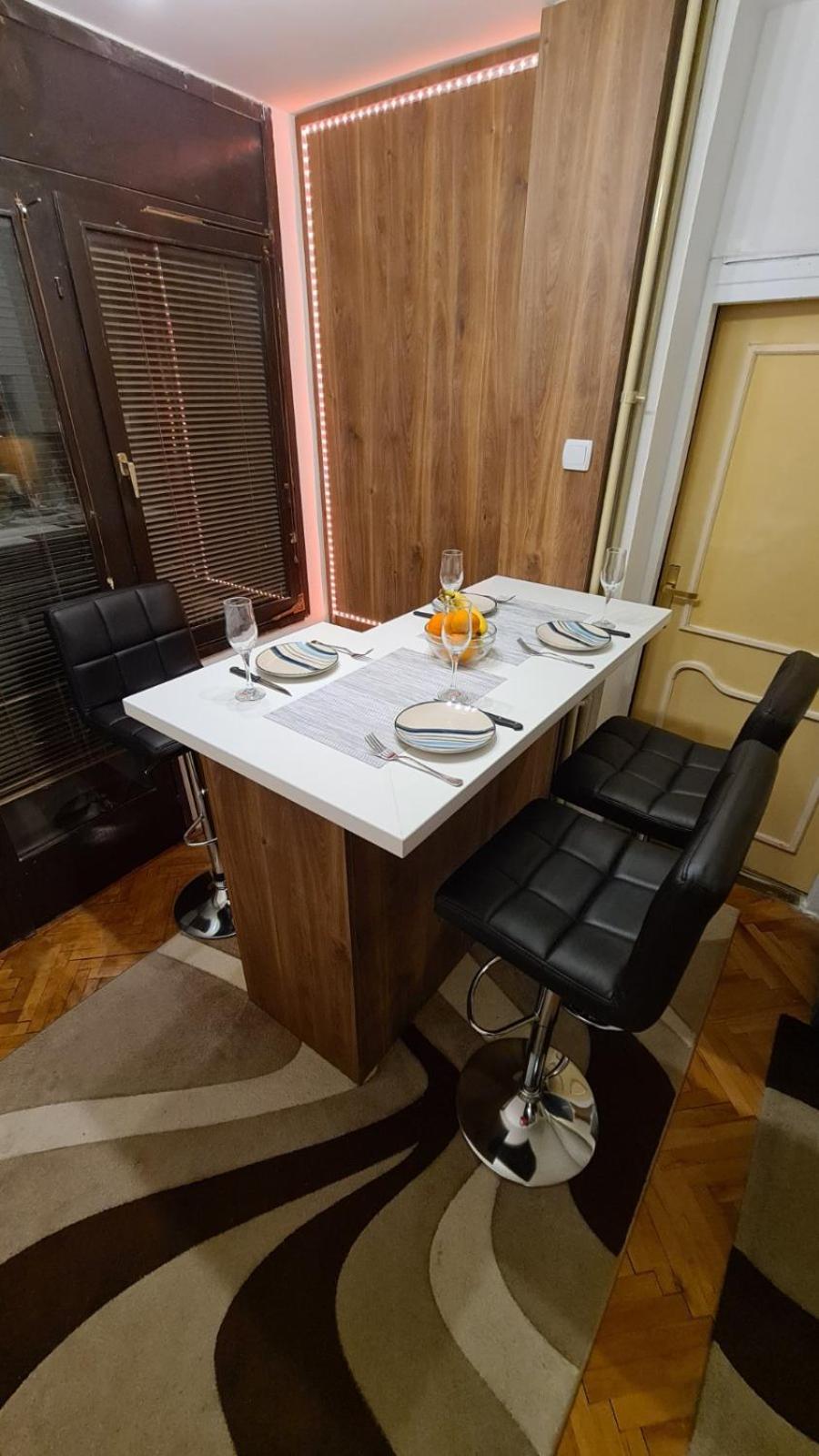 Apartamento Kingston Pirot Exterior foto